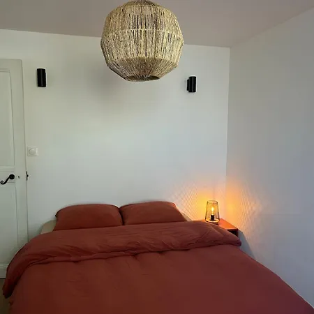 Cocon Chic - Place De La Comedie, Beaux Arts Apartment *